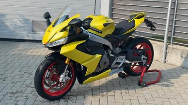 Aprilia RS660 colore Acid Gold