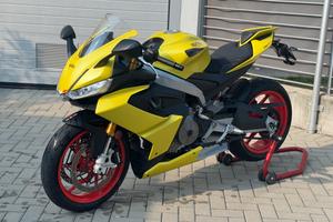 Aprilia RS660 colore Acid Gold