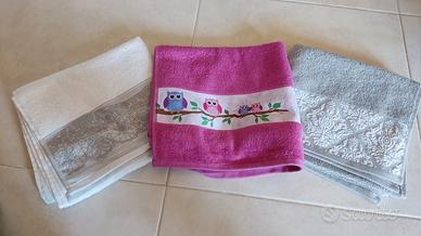 Set di 3 asciugamani nuovi