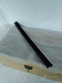 GUIDA RASCHIAVETRO INT PORTA POST SX 931196 CITROE