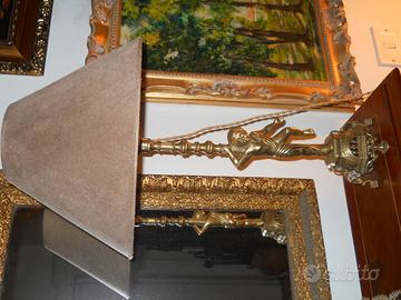 Grande lampada ottone massiccio e alcantara