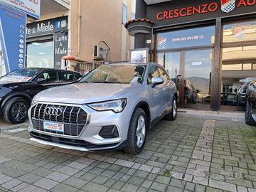AUDI Q3 35 TFSI S tronic Business Advanced