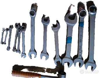 Lotto chiavi e utensili officina + cassetta 