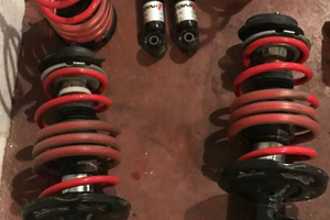 Assetto koni Abarth 500