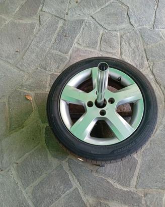 Cerchi originali Ford Fiesta.