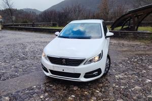 Peugeot 308 BlueHDi 130Cv Iva Compresa-Gancio Trai