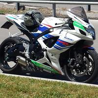 Suzuki GSX R 750 K7 STUPENDA e accessoriata