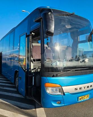 Autobus turistico Setra S416