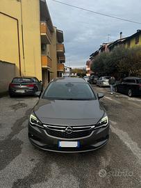 Opel Astra sport tourer+