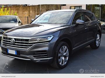 VOLKSWAGEN Touareg 3.0 TDI Advanced