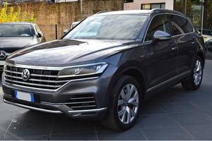 VOLKSWAGEN Touareg 3.0 TDI Advanced