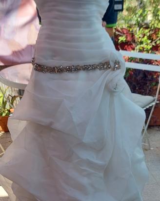Abito sposa con cartellino