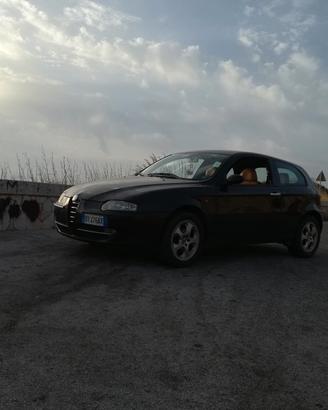 Alfa Romeo 147