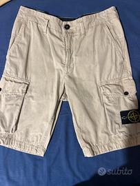 Pantaloncino stone island come nuovo