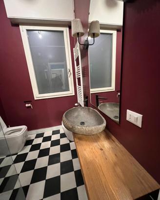 Piano lavabo in legno massello + lavabo in pietra