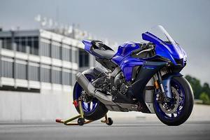 Ricambi originali e racing Yamaha R1 e R6