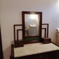 Consolle di noce e marmo