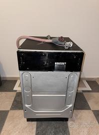 Lavastoviglie da incasso SMEG 60 cm