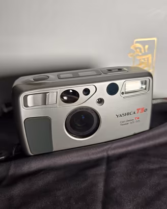 yashica t5 macchina fotografica punta e scatta