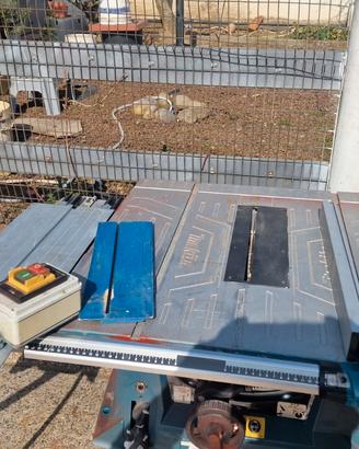 Makita MLT100 - Banco sega