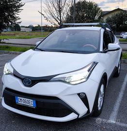 Toyota C-HR (my2023) 1.8 Hybrid E-CVT Active 122CV