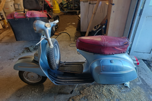 Vespa 150 sprint