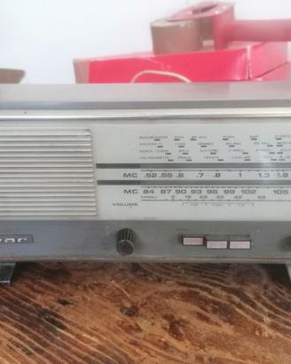 Radio Mivar Modello 15 anni 60 funzionante