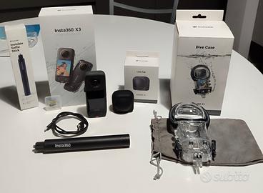 Insta360 X3 più vari accessori