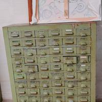 Cassettiera industriale 