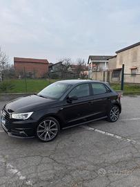 Audi A1 Sportback S-Line 1.6 TDI 116 CV