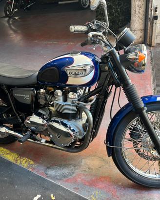 Triumph Bonneville T100 - Storica a carburatori
