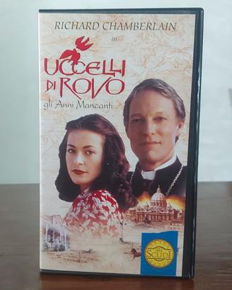 Uccelli di Rovo,  Gli anni mananti