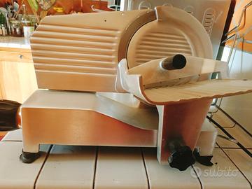 Affettatrice Aurel  220