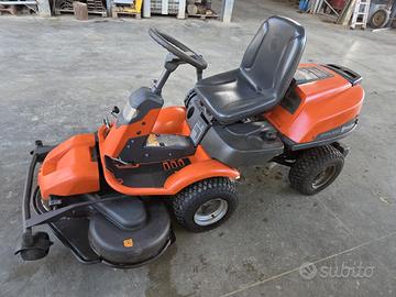TRATTORI O TOSAERBA HUSQVARNA RIDER 4X4