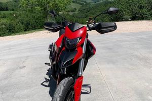 Ducati hypermotard 939