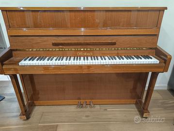 Pianoforte Offenbach verticale