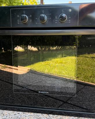 Forno  da incasso Ariston