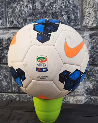 Pallone Nike Strike Serie A TIM 2013-2014