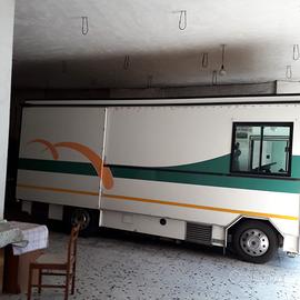 Food truck autonegozio paninoteca street food