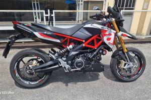 aprilia dorsoduro 900