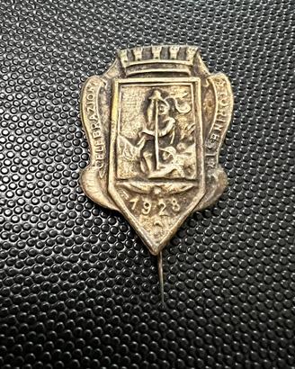 Spilla antica 1928 destintivo celebrazione Torino