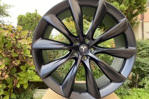 CERCHI 21 - 22 TESLA MADE IN GERMANY