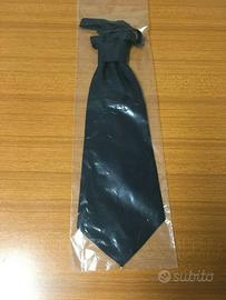 Cravatta/Tie Blu notte righe oblique tono su tono