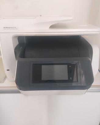 Stampante multifunzione HP Officejet Pro8730