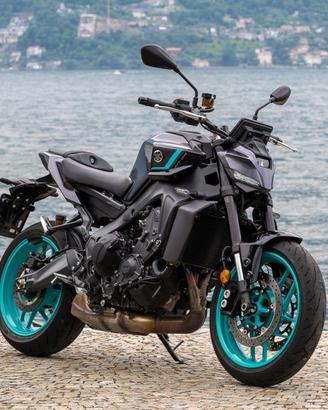 PARTI YAMAHA MT-09 2024