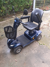 Scooter elettrico per anziani e disabili