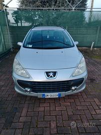 307 benzina 1.4 anno 2008