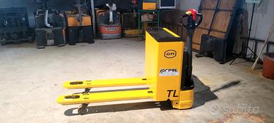 Transpallet elettrico om