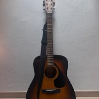 chitarra acustica