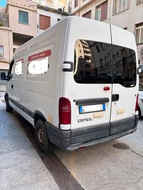 Opel movano 2003